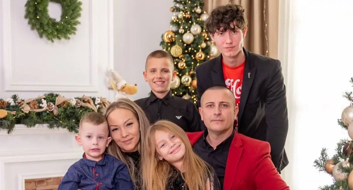 Зов за помощ: Баща на четири деца се бори с коварно заболяване